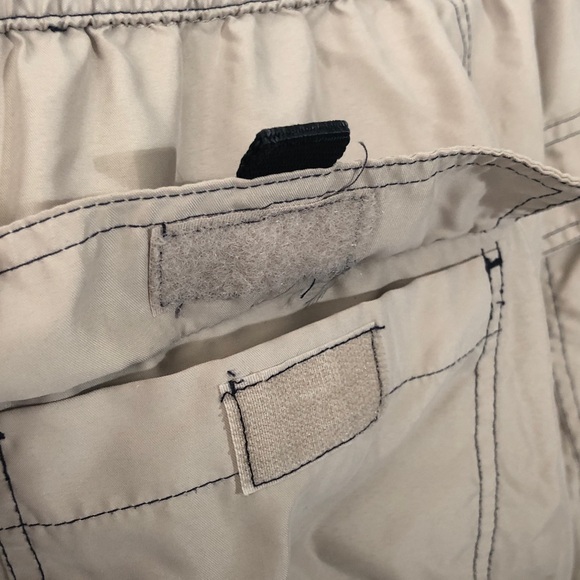 Old Navy Men's Casual Tan Cargo Pants size Medium 40” long - Picture 8 of 12